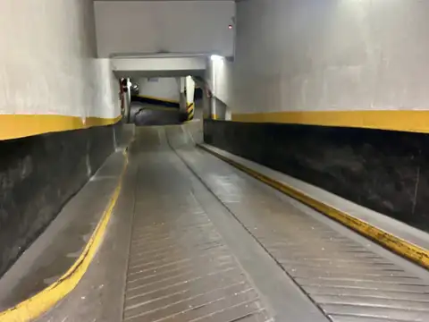 Cochera en Venta Fija