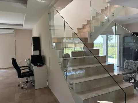 Casa en Alquiler al Noroeste