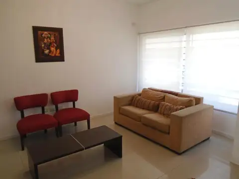 Casa en Venta en Olivos Maipu/Uzal, USD 300.000