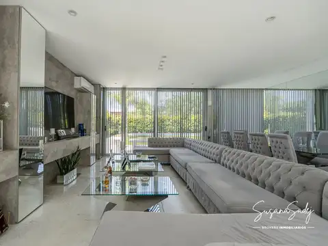 Casa 4 ambientes con 3 baños