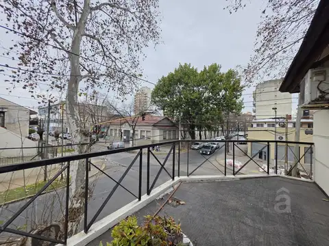 Depto Tipo Casa en Venta en Villa Ballester, USD 120.000
