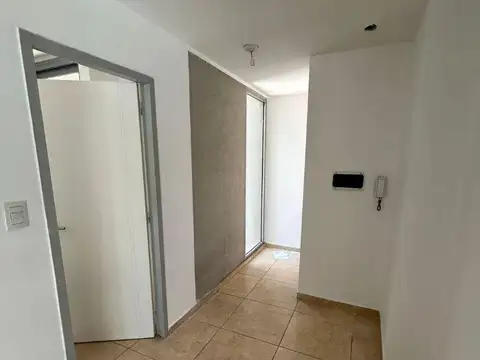 Alquilo Depto de un Dor, Obispo Trejo 951