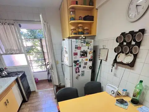 Departamento 4 ambientes con 2 baños