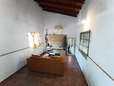 Casa en Venta en Granadero Baigorria, USD 130.000