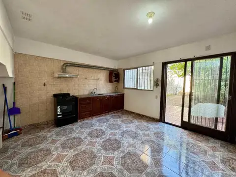Depto Tipo Casa en Venta con 1 cocheras