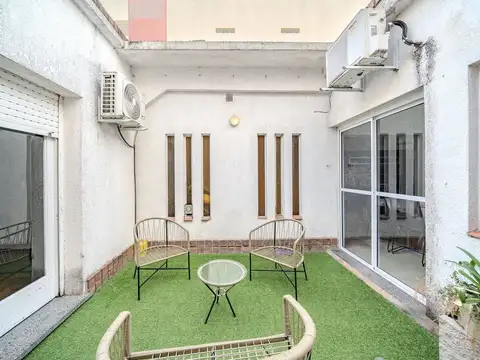 Depto Tipo Casa en Venta de 4 dormitorios