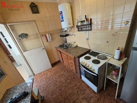 Depto Tipo Casa 4 ambientes con 2 baños
