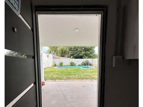 Casa en Roldan con Piscina