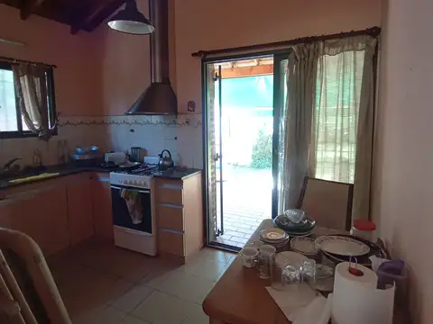 Casa 3 ambientes con 1 baño