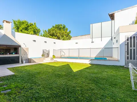 Casa venta 3 dormitorios Radiadores Patio y pileta