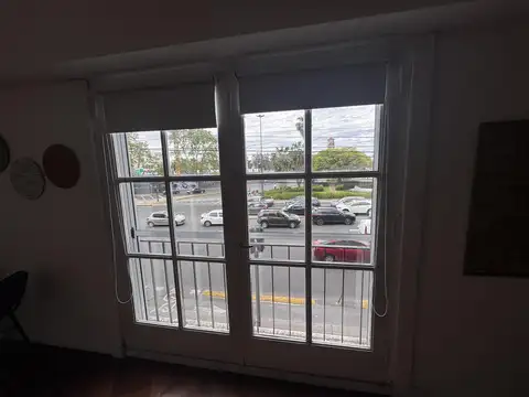 Oficina en Alquiler al Este