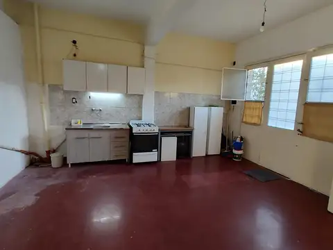 Depto Tipo Casa en Alquiler en Gerli, $ 350.000