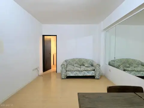 Departamento en Alquiler en Caballito, $ 690.000