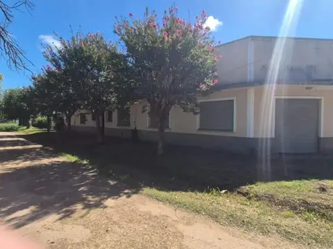 Local en Venta en Carlos Spegazzini, USD 250.000