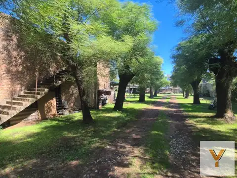 Local en Venta en Carlos Spegazzini, USD 250.000