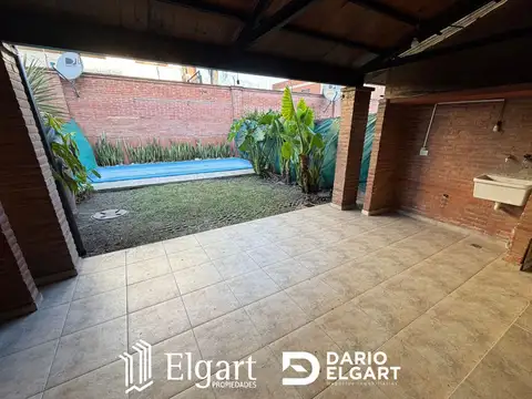 Casa 6 ambientes con 3 baños