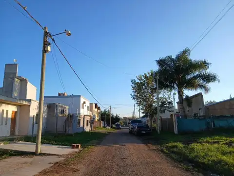 Barrio Parque Matheu Grande! Lote de 341 m2 cercado! Buen Entorno!
