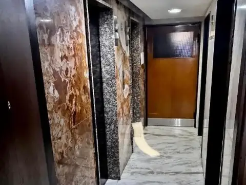 Oficina en Alquiler 50 años