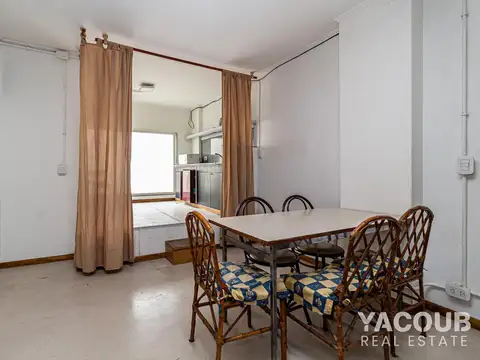 Oficina 4 ambientes con 2 baños