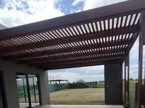 Casa en Ibarlucea