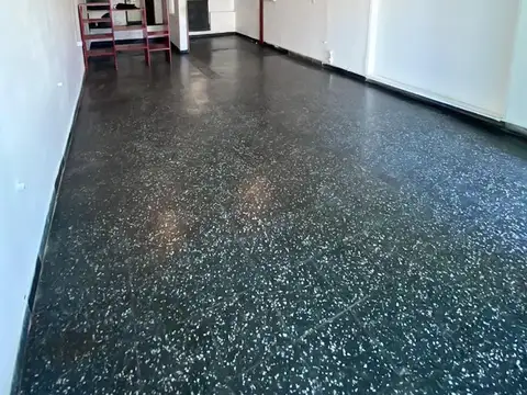 Local en Venta 20 años