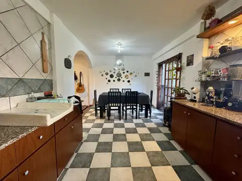 Casa en Venta en Caseros, USD 200.000