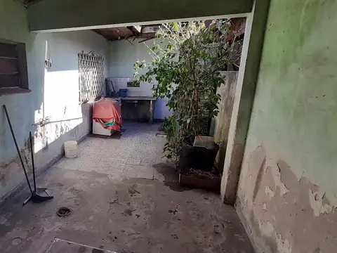 VENTA DE CASA Y LOCAL