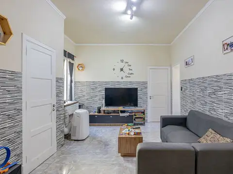 VENTA PH 3 AMB SIN EXPENSAS / TERRAZA / PERMUTA