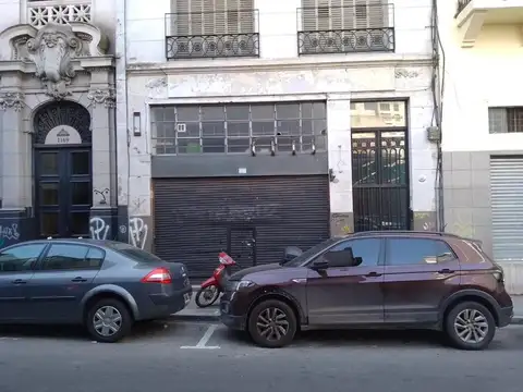 Alquiler de Local Comercial de 156 m² en Monserrat