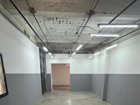 Local en Alquiler en Centro, $ 3.000.000