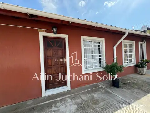 Casa en Venta con 1 cochera
