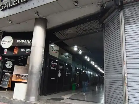 Venta de local en galería Flores centro