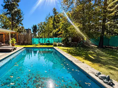 Casa en Venta en La Caballeriza, USD 300.000