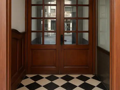 AVDA BELGRANO  al 800