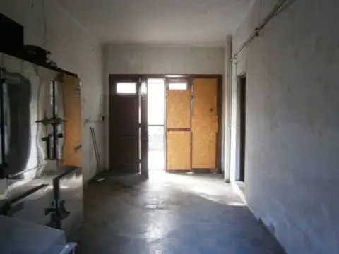 Casa en Venta con 4 cocheras