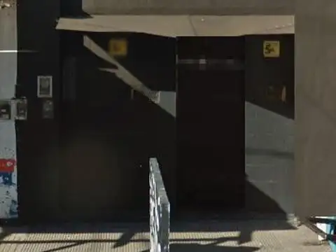 Local-Galpones-Casa 3 Ambientes- Ituzaingó Norte