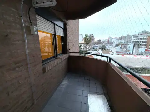 Departamento 4 ambientes con 1 baño