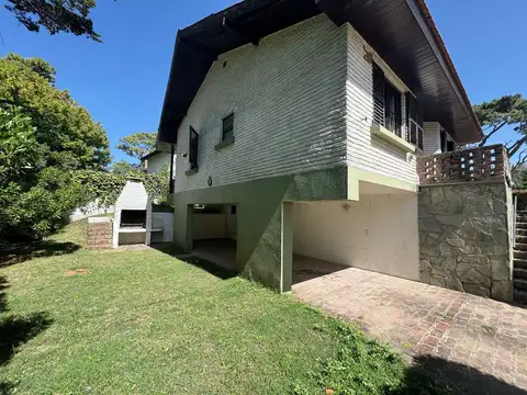 Casa en Alquiler de 3 dormitorios