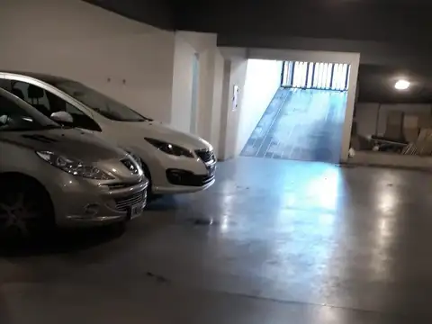 COCHERA EN ALQUILER EN LA PLATA