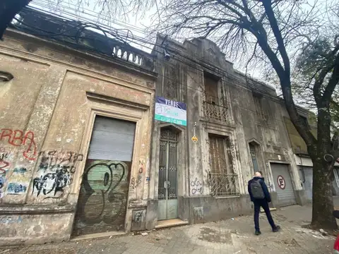 Terreno en Venta, FOS 70