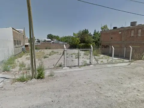 Mburucuya y Teodoro Planas