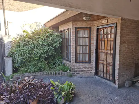Casa en Venta en Ramos Mejia Sur, USD 89.500
