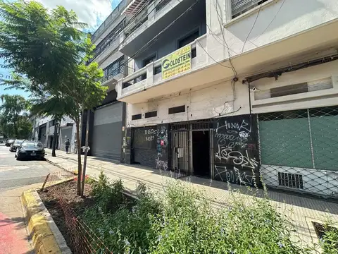LOCAL CON RENTA GASTRONOMIA 160m2 (+ CUOTAS)