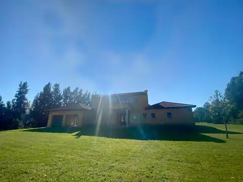 Casa en venta en Campos de Roca
