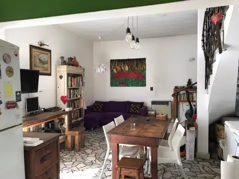Namuncura e/ Falcón y Escalada