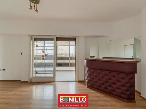 Departamento en Alquiler en Monte Castro, $ 900.000