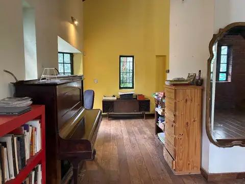 Casa 4 ambientes con 4 baños