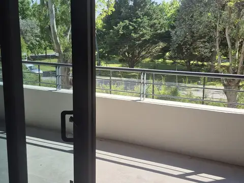 VENTA DEPARTAMENTO 3 AMBIENTES UNIVERSIDAD AUSTRAL PILAR