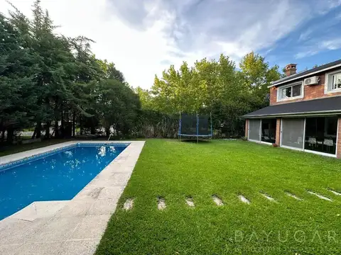 Casa en Venta al Este