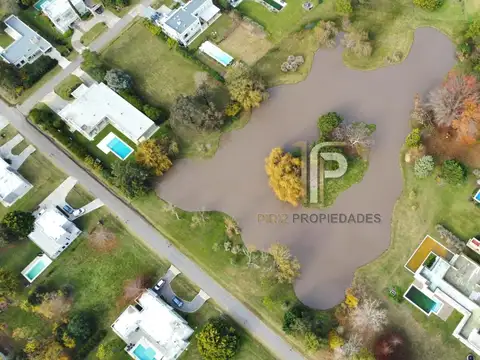 Terreno venta  barrio Casuarinas del Pilar